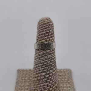 Size 5.5 Sterling Silver Cool Pattern Open Ring A2468